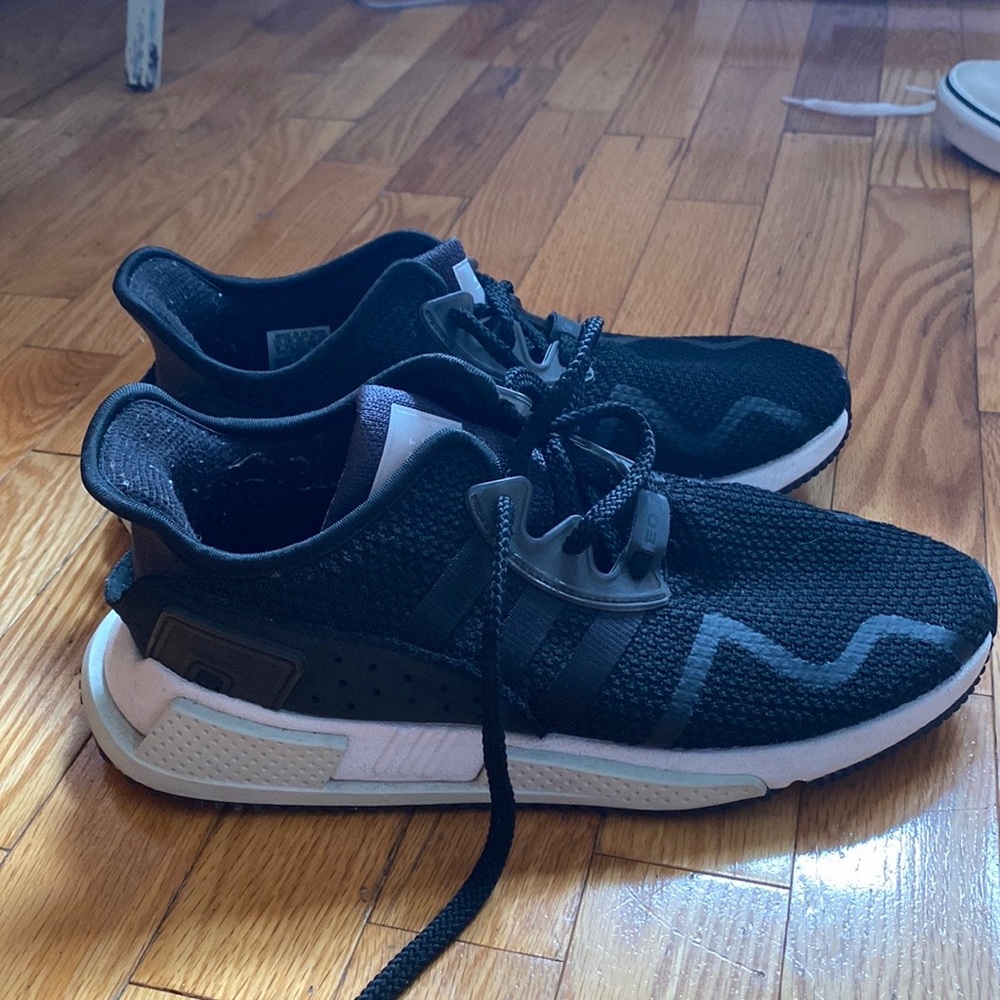 Mens Adidas shoes brand new size 8